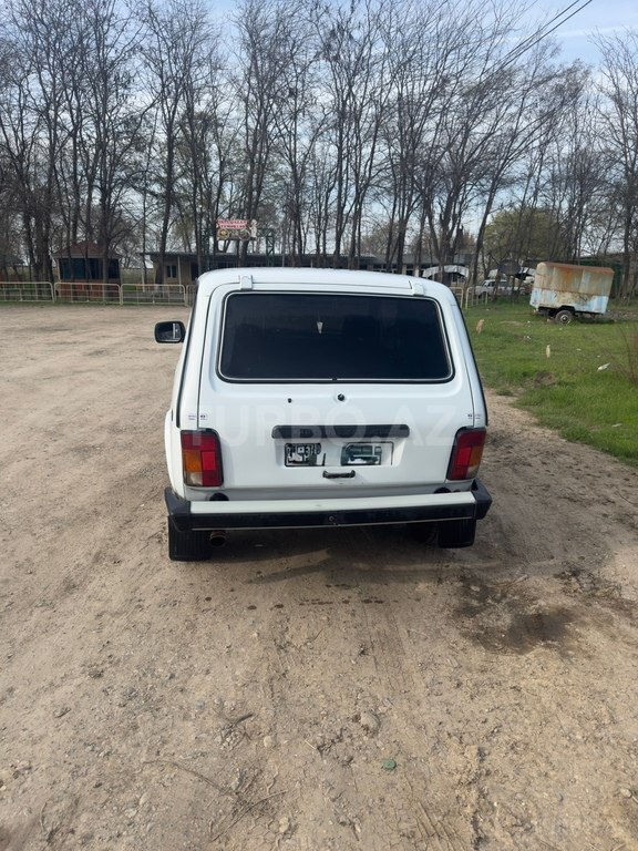 LADA (VAZ) Niva