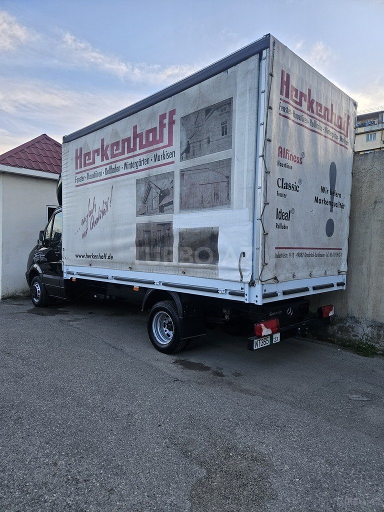Mercedes Sprinter 513