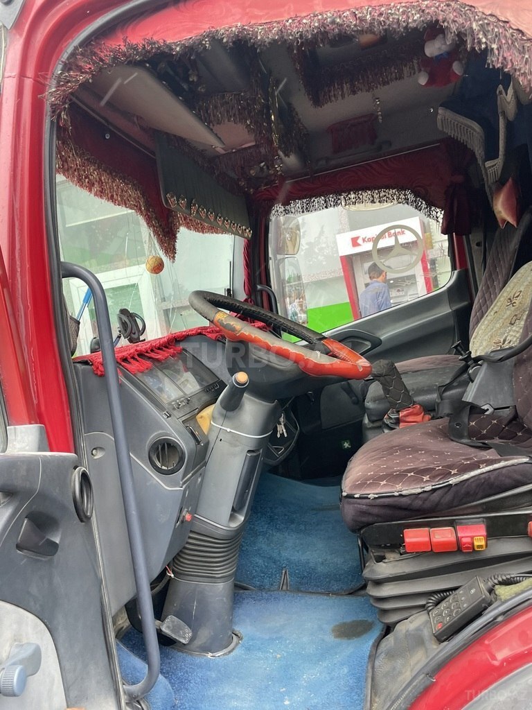 Mercedes Atego 1218