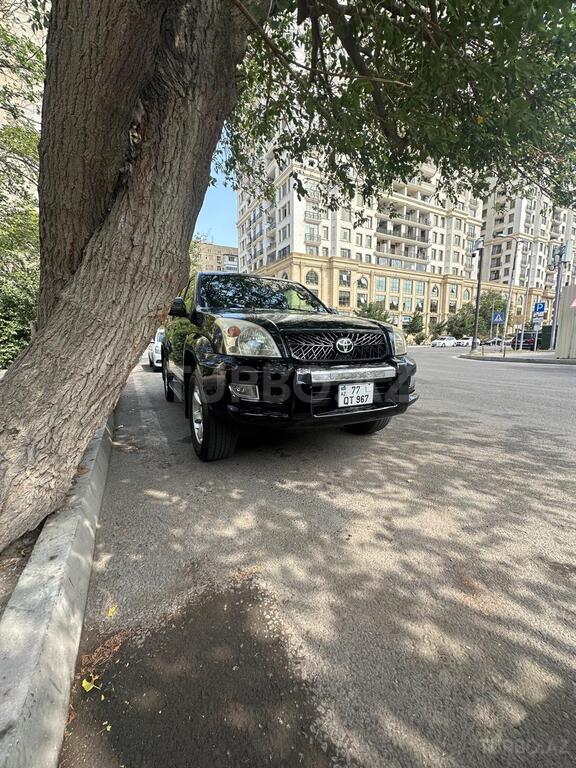 Toyota Land Cruiser Prado