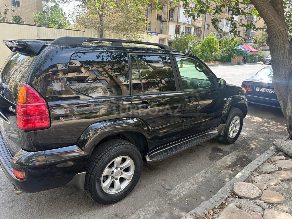 Toyota Land Cruiser Prado