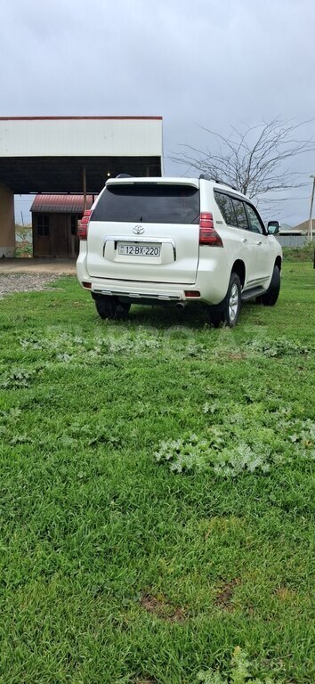 Toyota Land Cruiser Prado