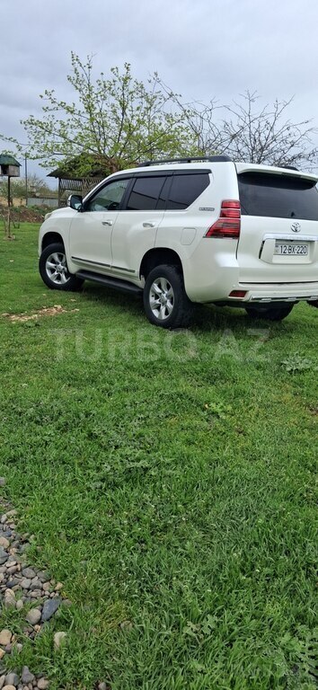 Toyota Land Cruiser Prado