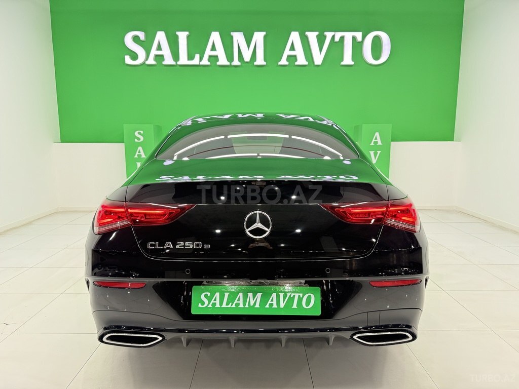 Mercedes CLA 250 e
