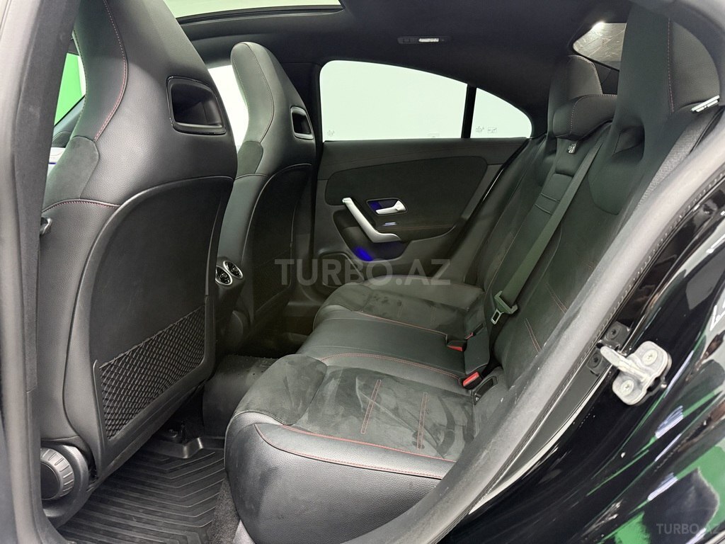 Mercedes CLA 250 e
