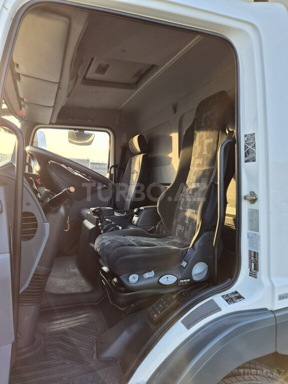 Mercedes Atego 818