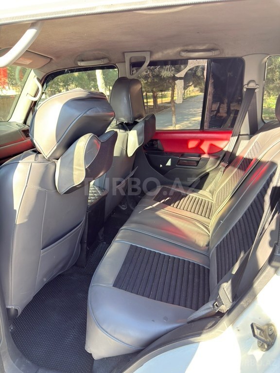 Mitsubishi Pajero io