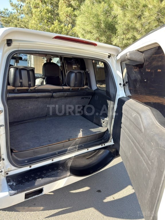 Mitsubishi Pajero io
