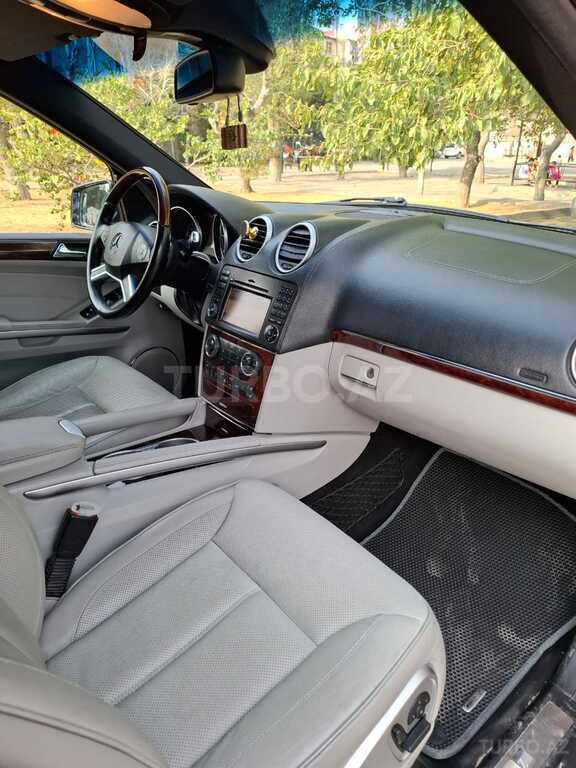 Mercedes GL 550 4MATIC