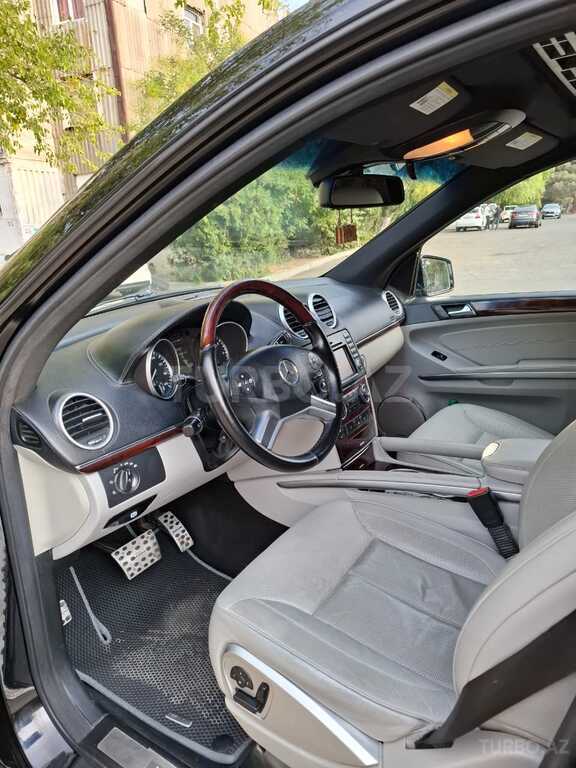 Mercedes GL 550 4MATIC
