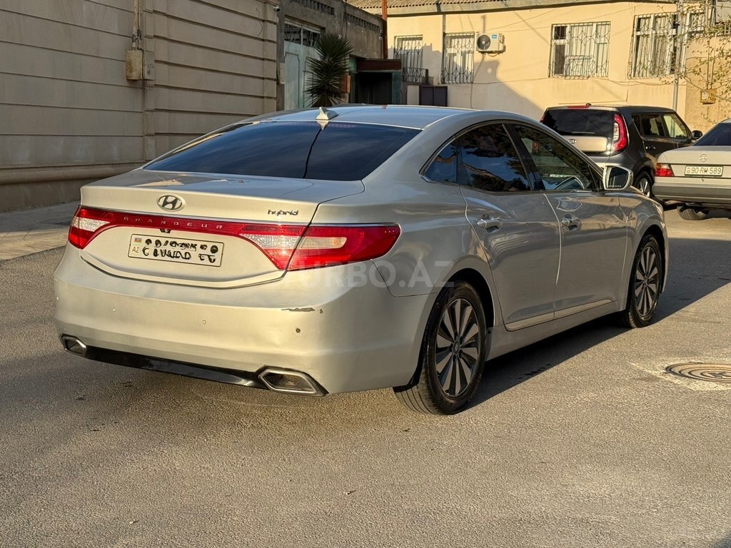 Hyundai Grandeur