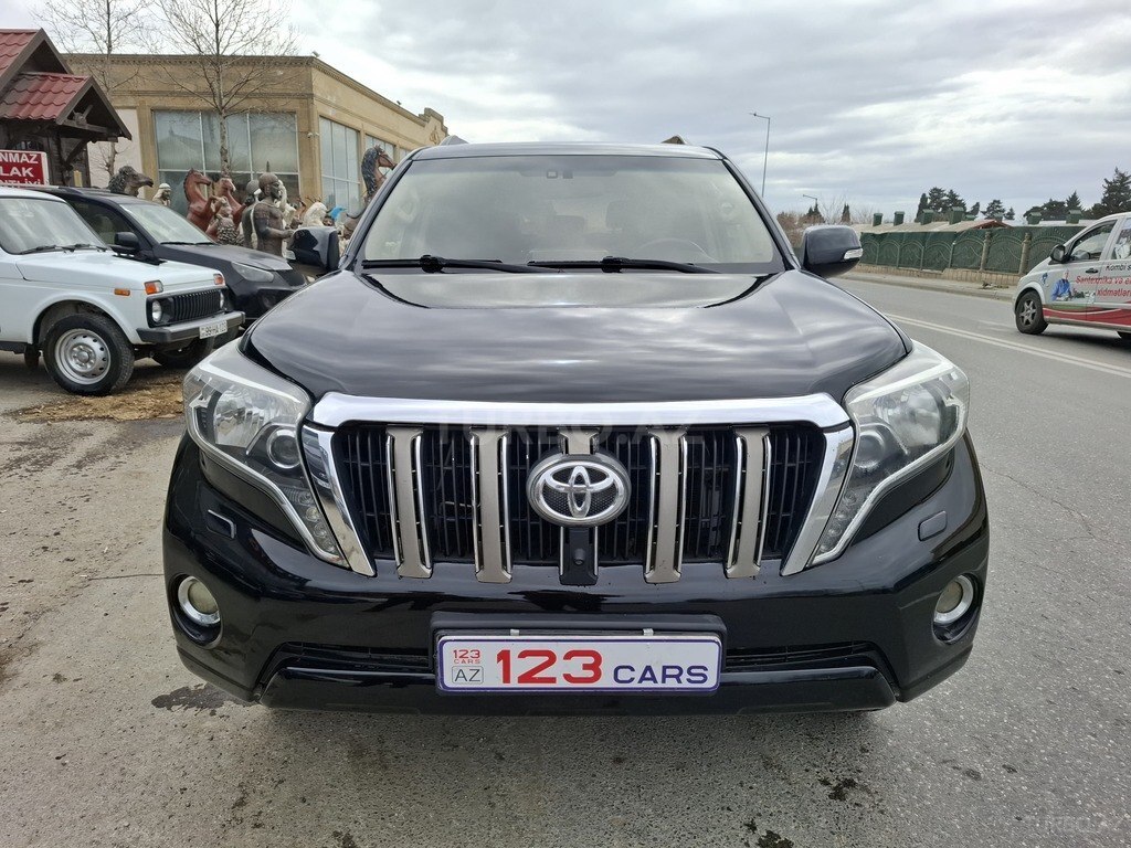 Toyota Land Cruiser Prado