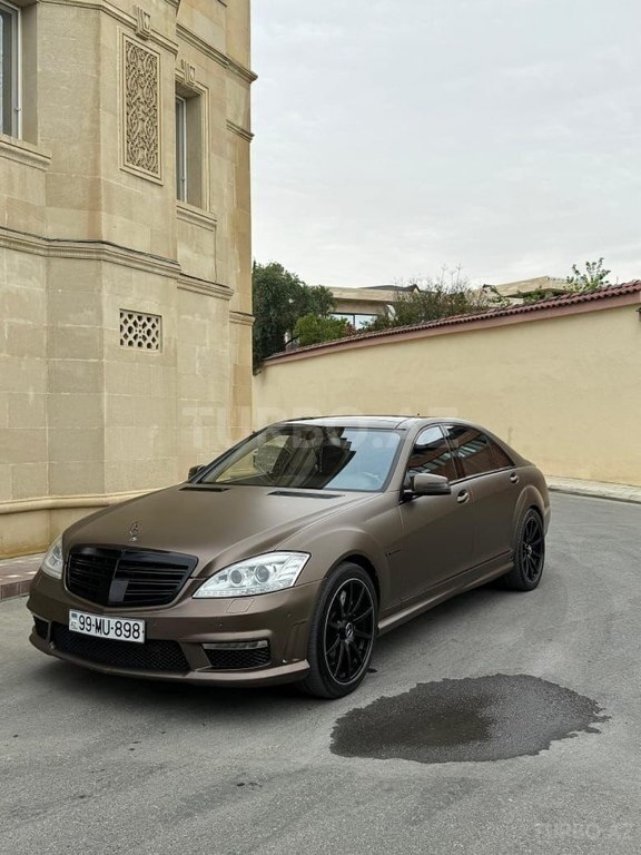 Mercedes S 65 AMG