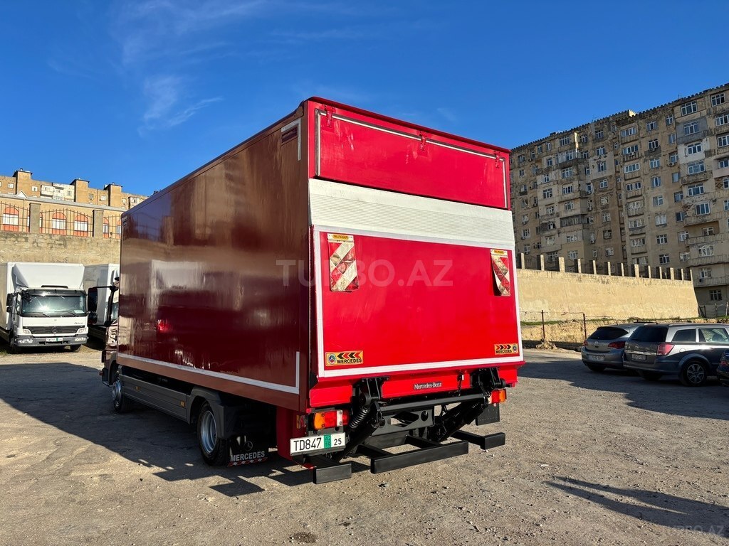 Mercedes Atego 816