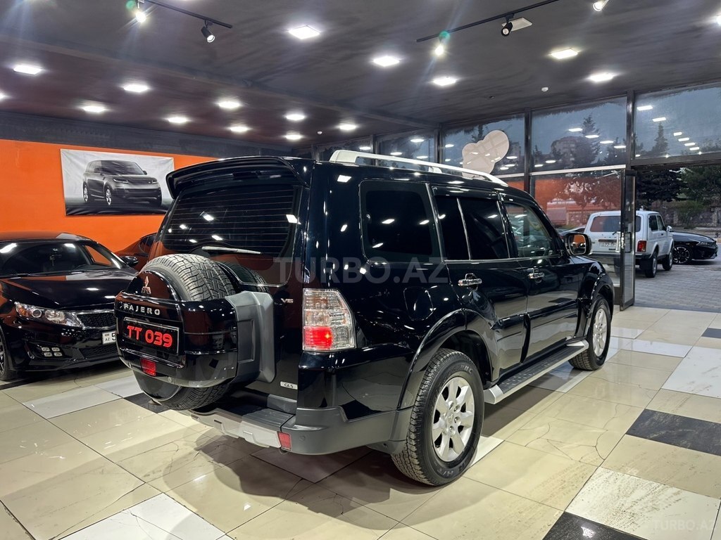 Mitsubishi Pajero