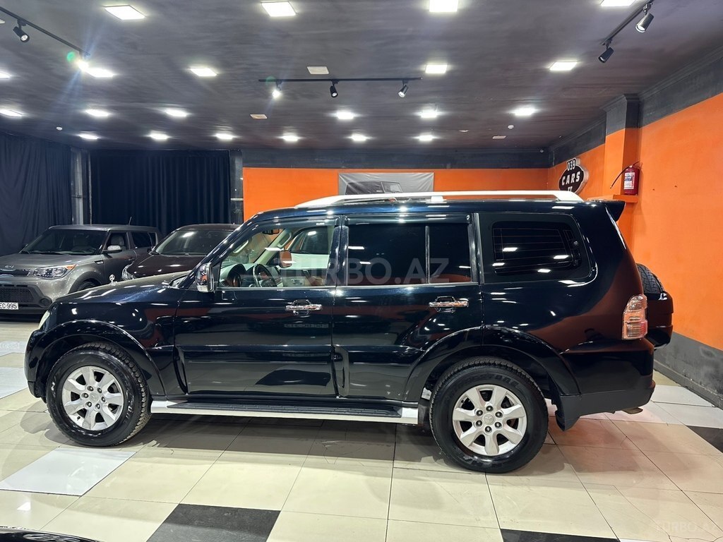 Mitsubishi Pajero