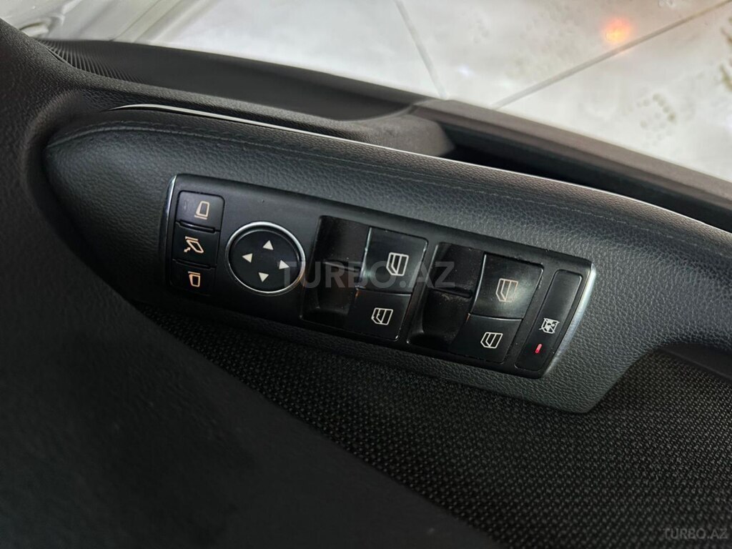 Mercedes E 250