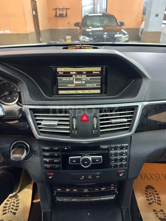 Mercedes E 250