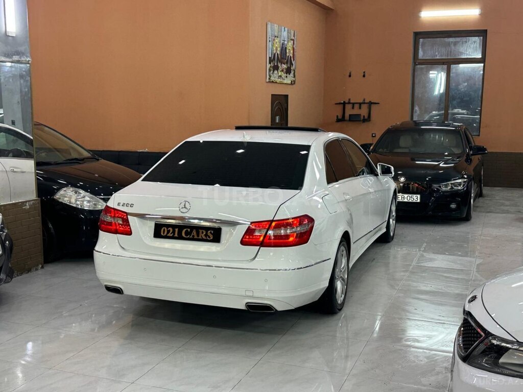 Mercedes E 250