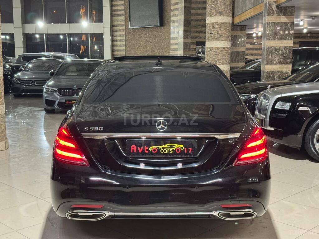 Mercedes S 500 4MATIC