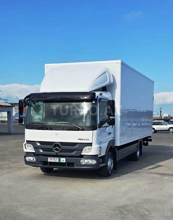 Mercedes Atego 818