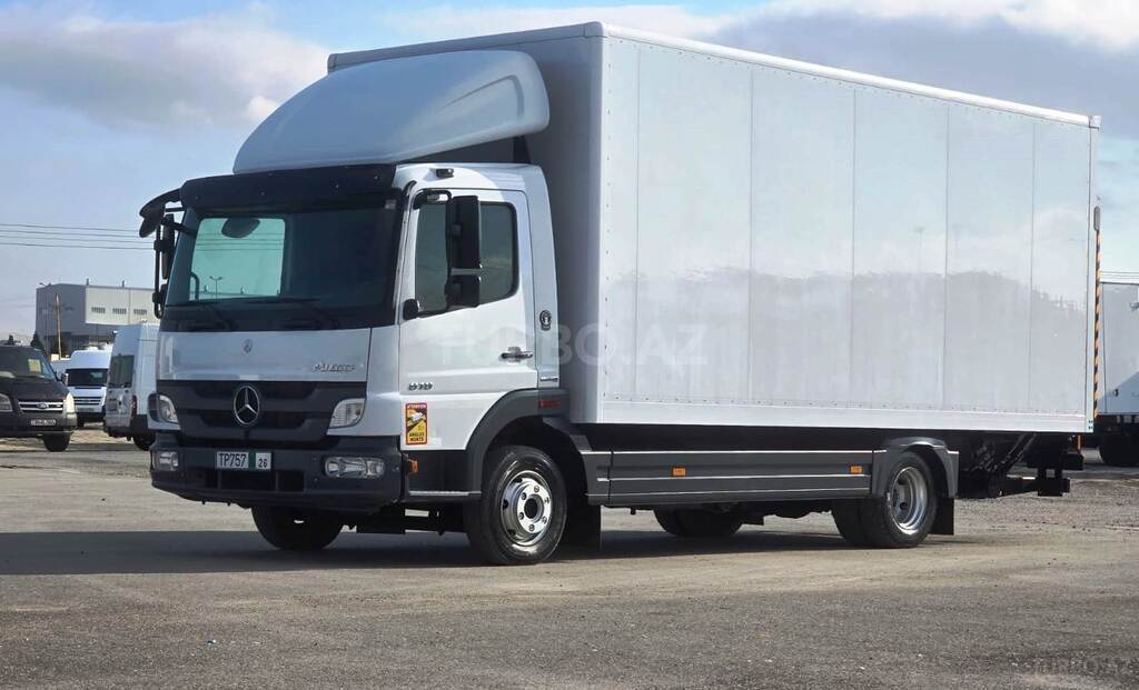 Mercedes Atego 818