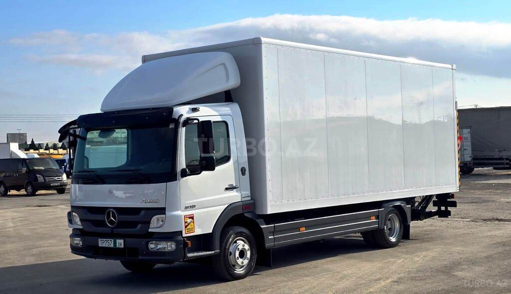 Mercedes Atego 818