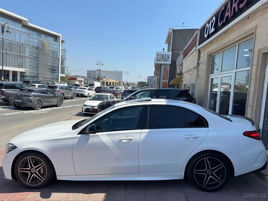 Mercedes C 180