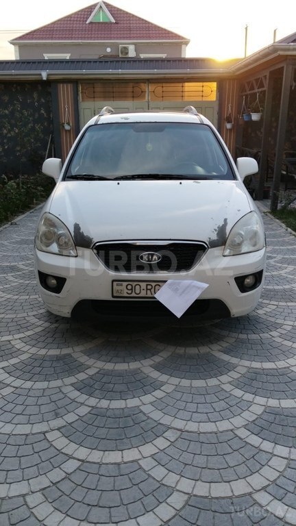 Kia Carens