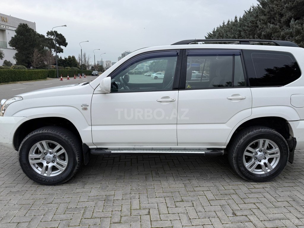 Toyota Land Cruiser Prado