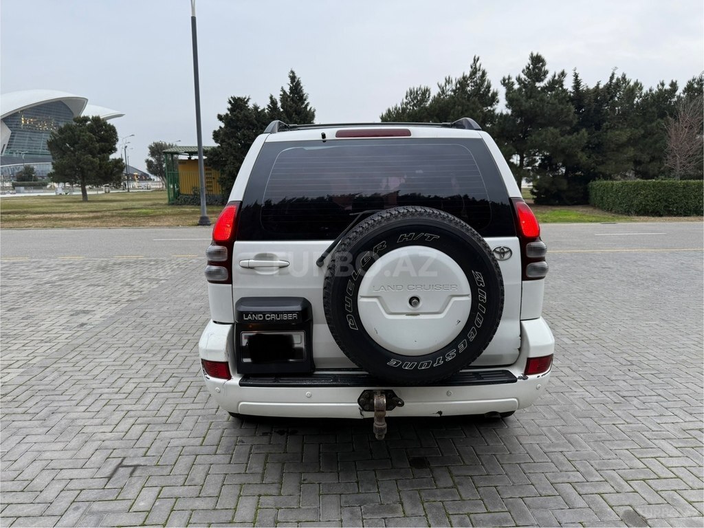 Toyota Land Cruiser Prado