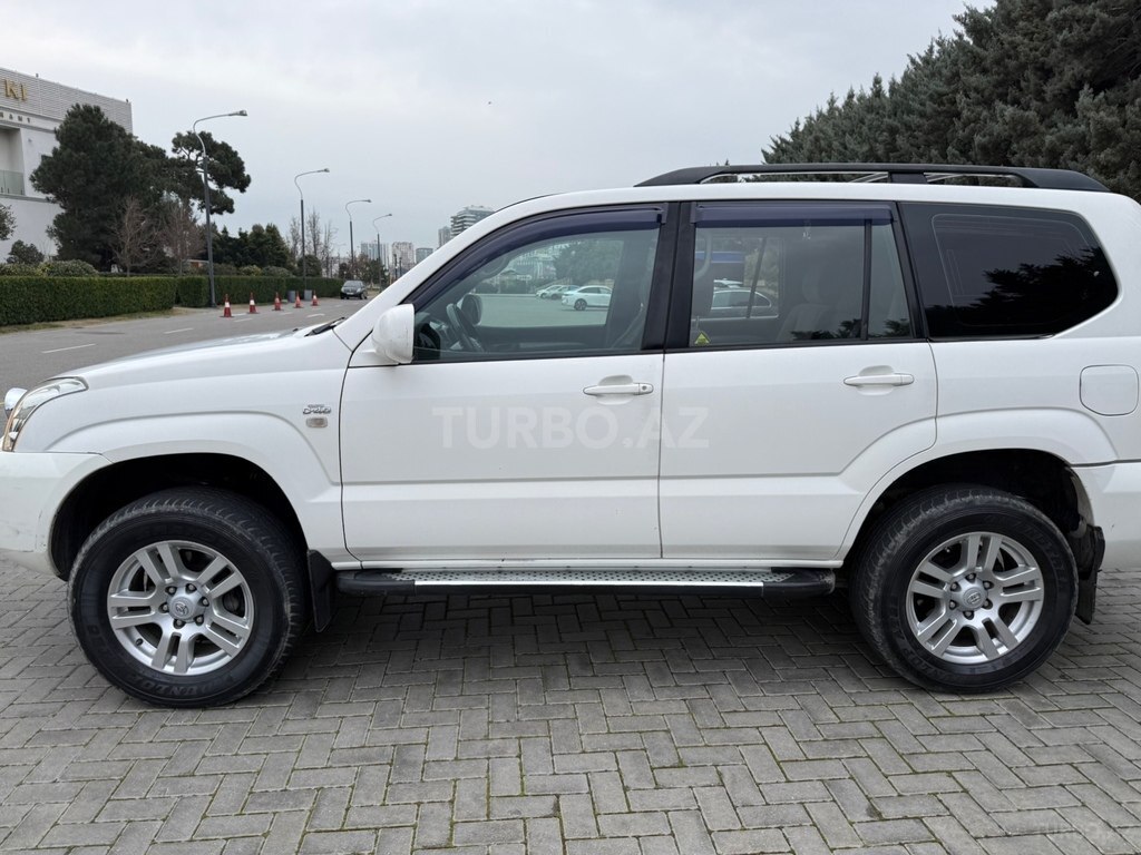 Toyota Land Cruiser Prado