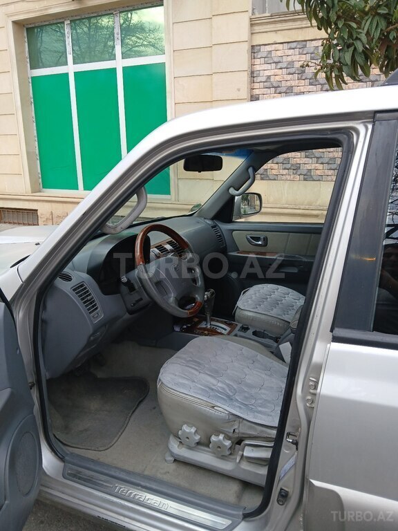 Hyundai Terracan