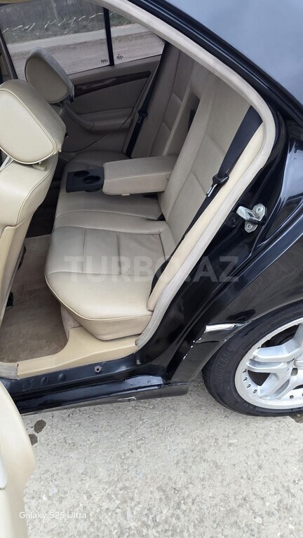 Mercedes C 230