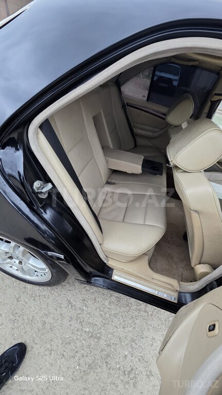 Mercedes C 230
