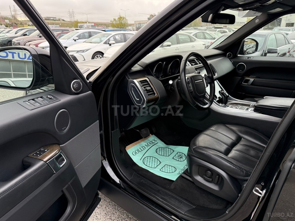 Land Rover RR Sport