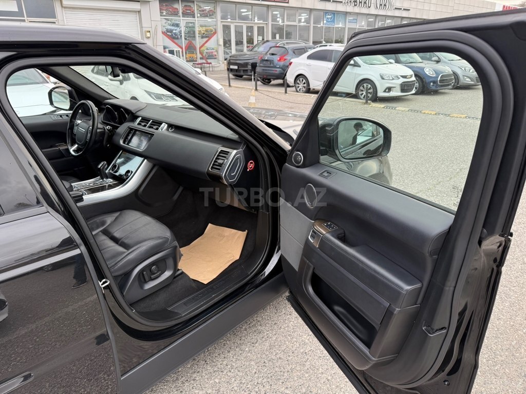 Land Rover RR Sport