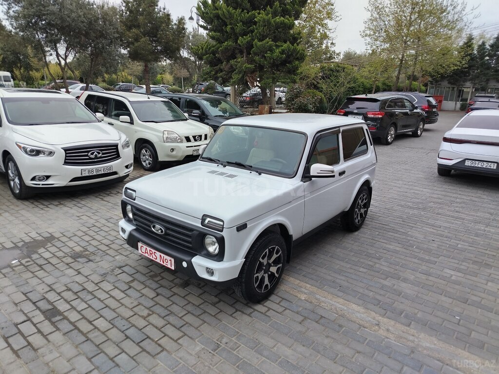 LADA (VAZ) Niva