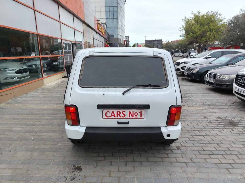LADA (VAZ) Niva