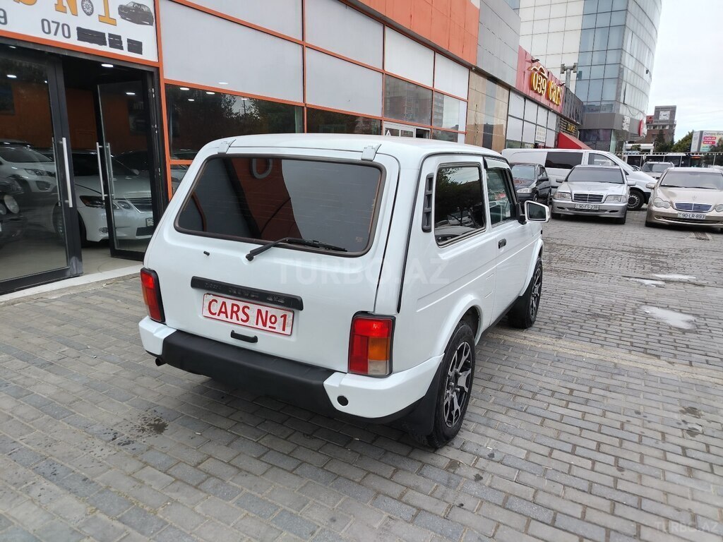 LADA (VAZ) Niva