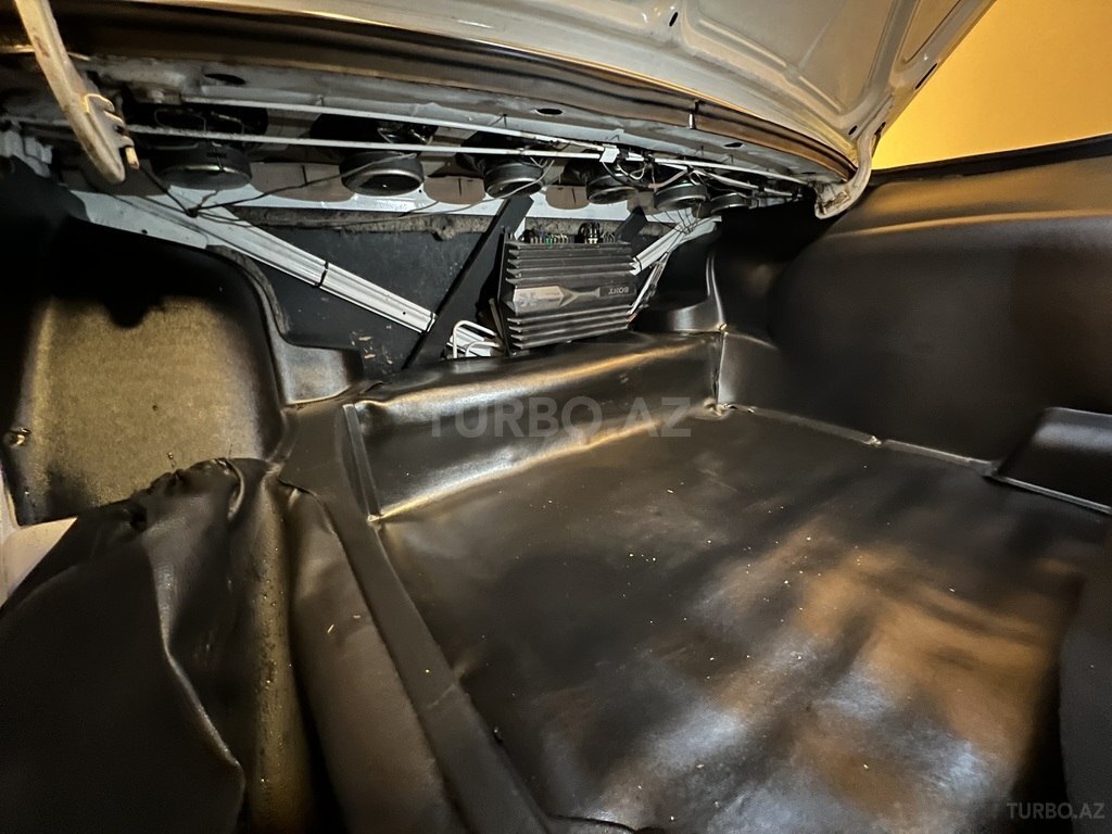 LADA (VAZ) 2107