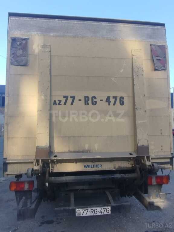 Mercedes Atego 818