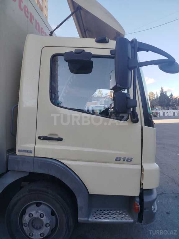 Mercedes Atego 818