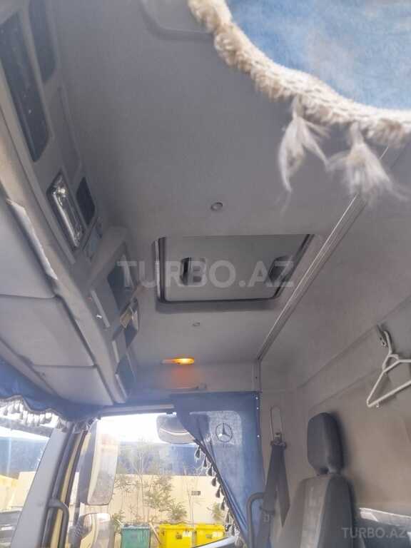 Mercedes Atego 818