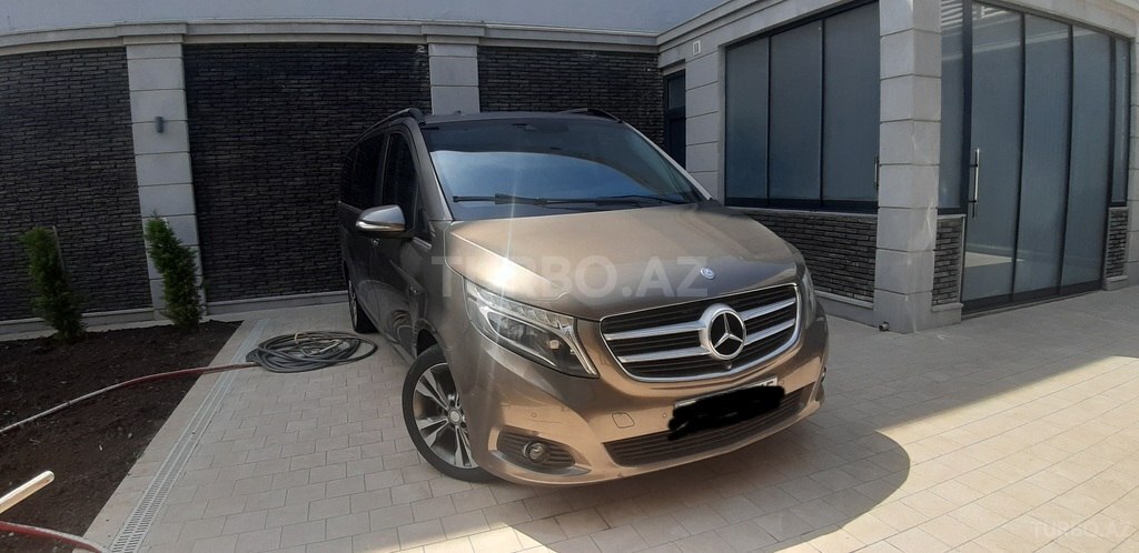Mercedes V 250