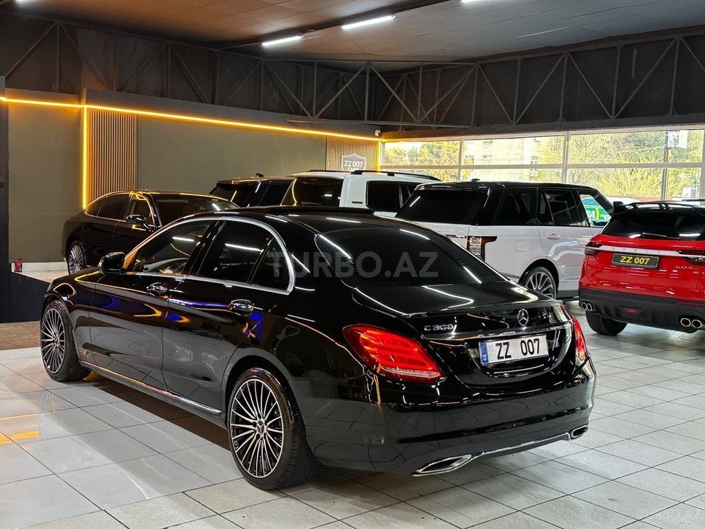 Mercedes C 300