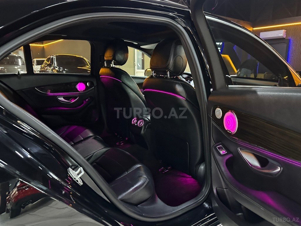 Mercedes C 300