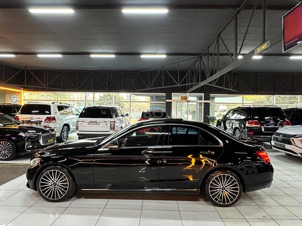 Mercedes C 300