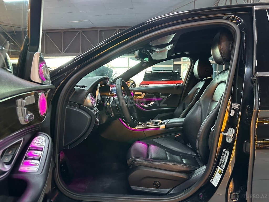 Mercedes C 300