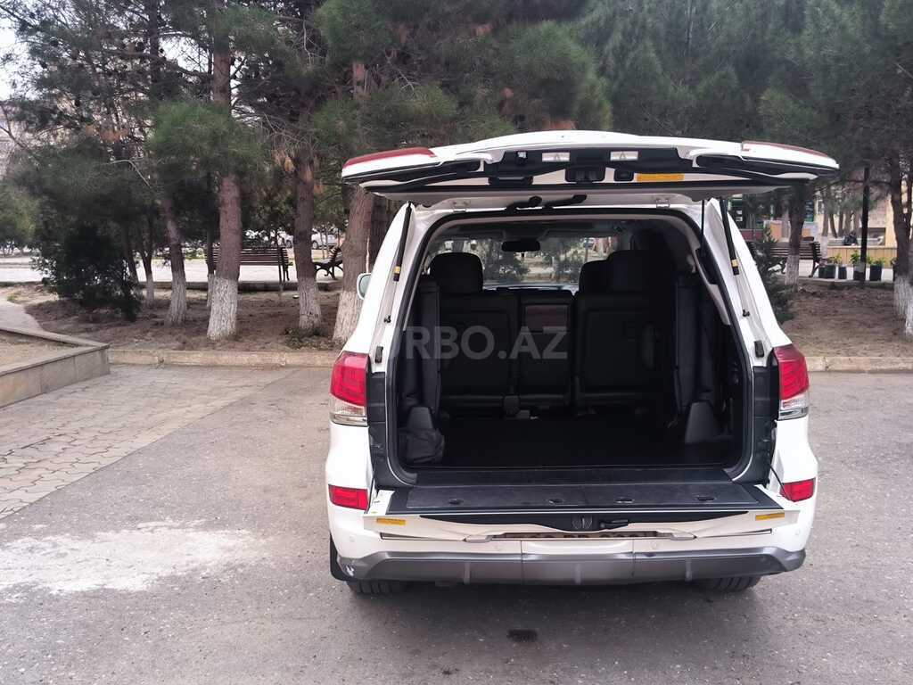 Lexus LX 570